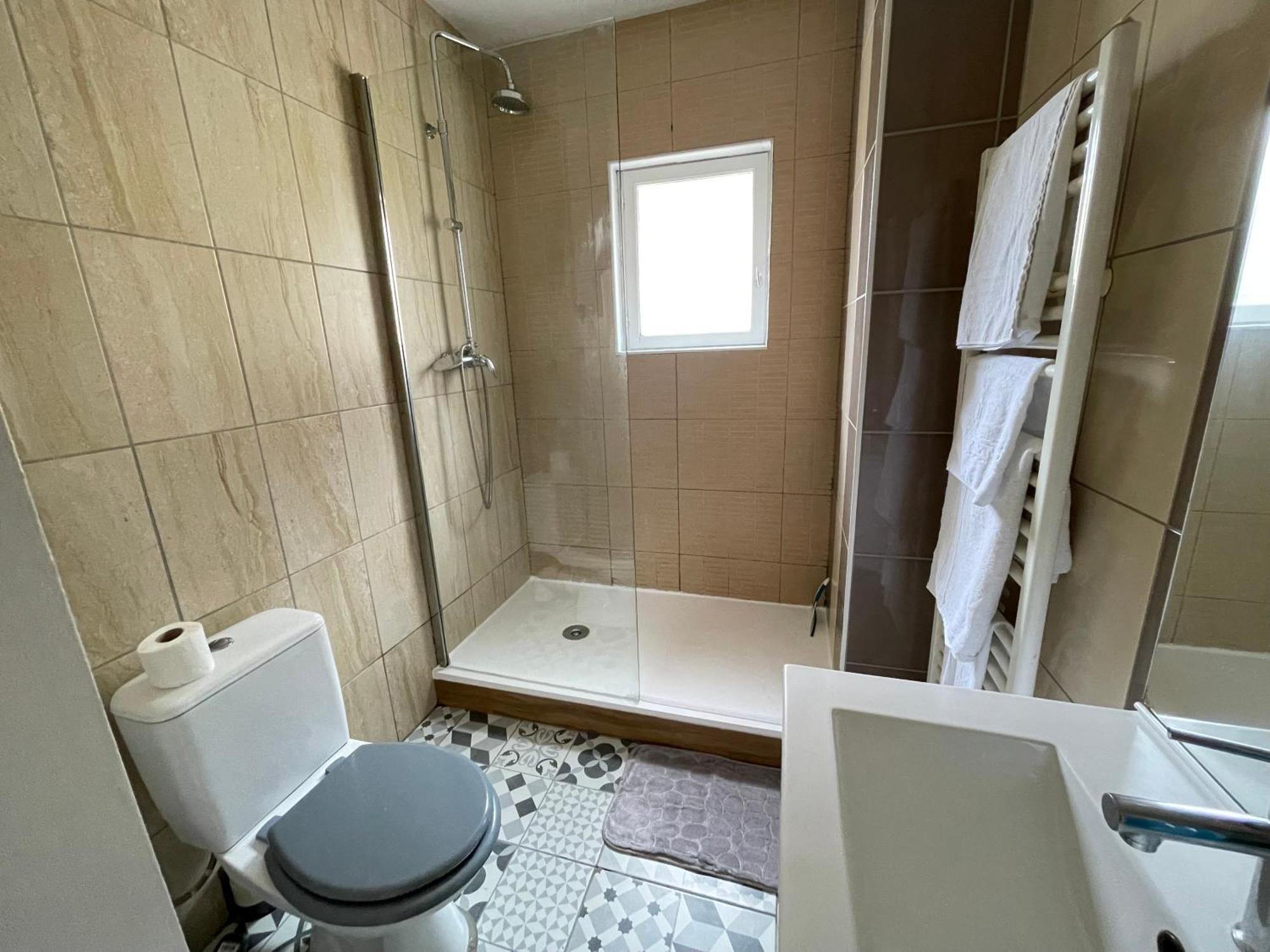 Appartamento Hexagone Wifi Un Sejour A Part Longeville-les-Metz Esterno foto
