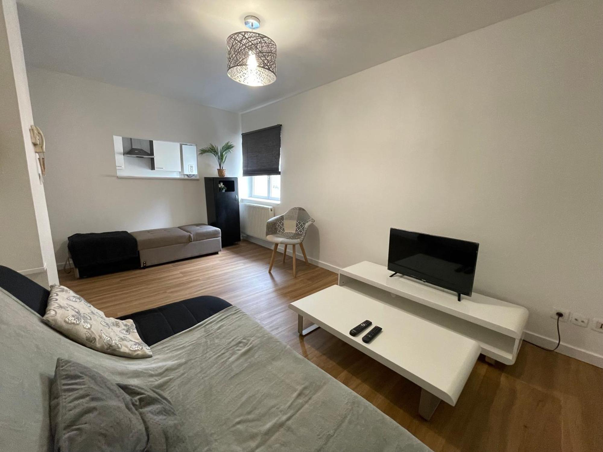 Appartamento Hexagone Wifi Un Sejour A Part Longeville-les-Metz Esterno foto