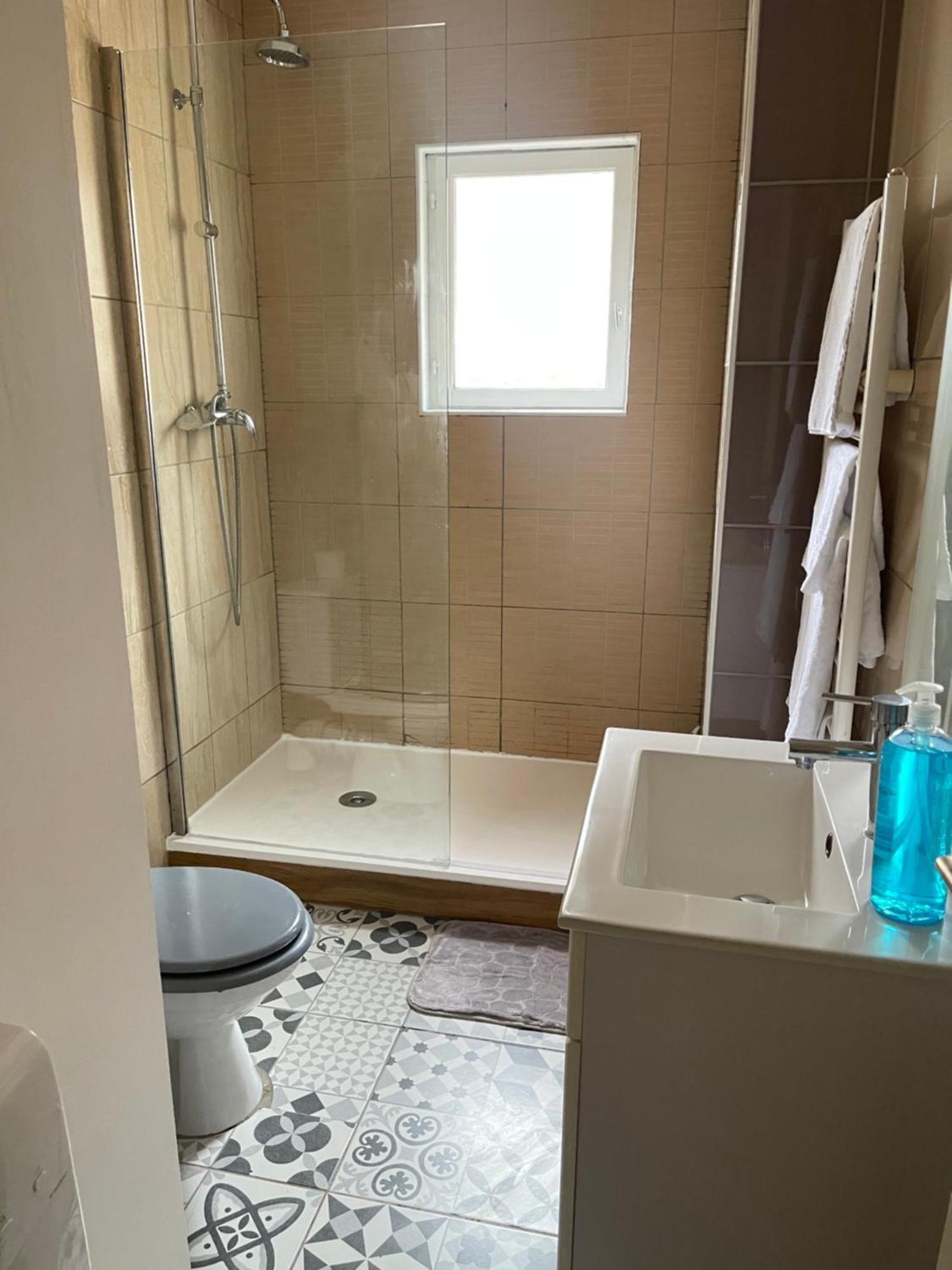 Appartamento Hexagone Wifi Un Sejour A Part Longeville-les-Metz Esterno foto