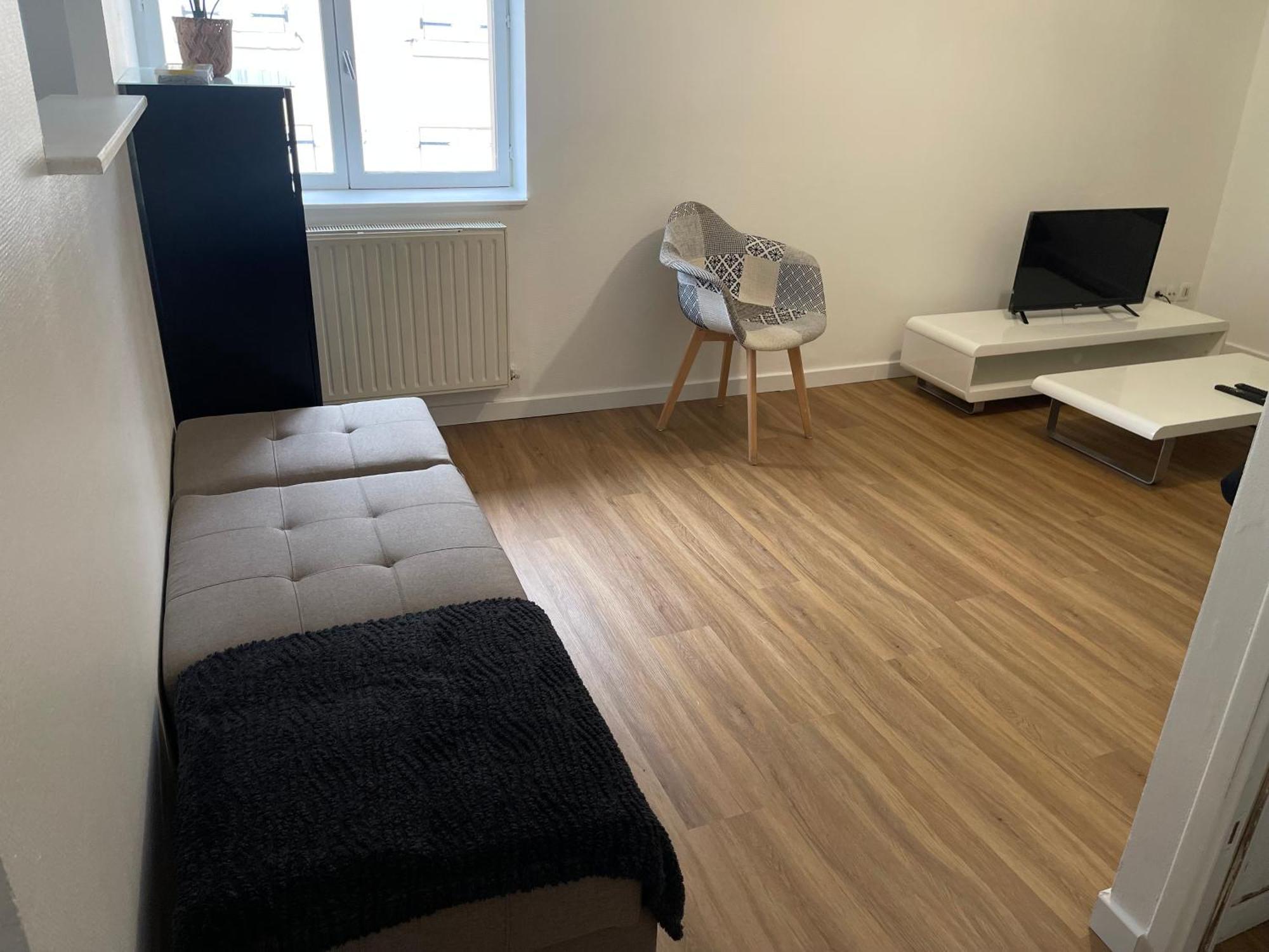 Appartamento Hexagone Wifi Un Sejour A Part Longeville-les-Metz Esterno foto