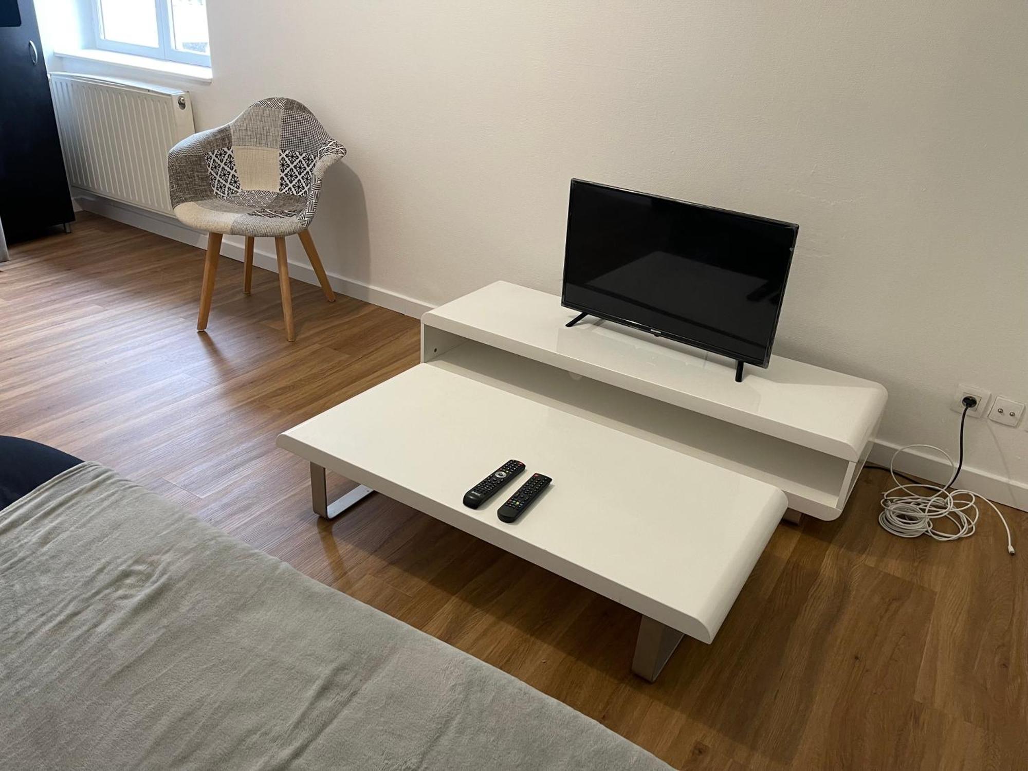 Appartamento Hexagone Wifi Un Sejour A Part Longeville-les-Metz Esterno foto