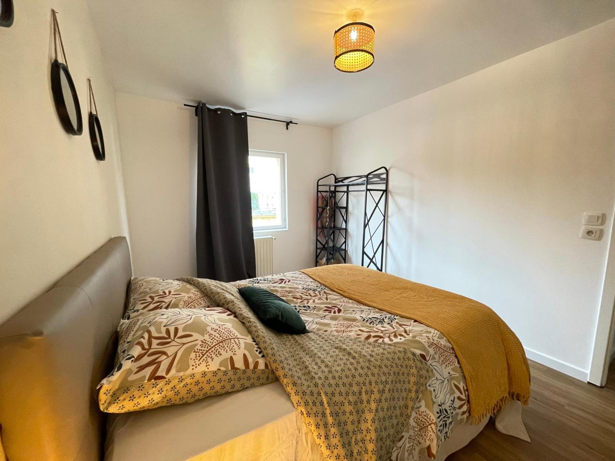 Appartamento Hexagone Wifi Un Sejour A Part Longeville-les-Metz Esterno foto